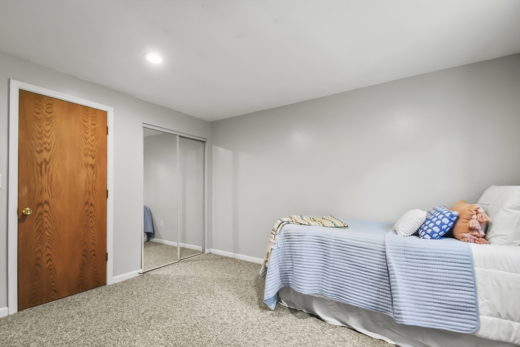 33 Kennedy Drive, Unit 33 Chelmsford, MA 01863 - Photo 17 of 28