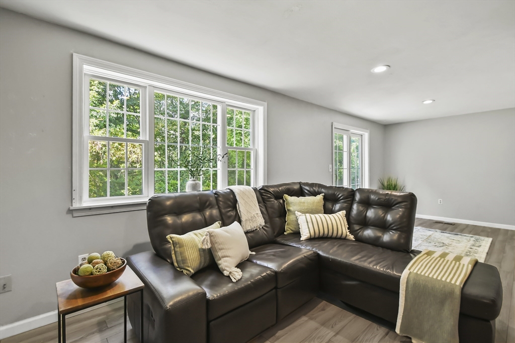 33 Kennedy Drive, Unit 33 Chelmsford, MA 01863 - Photo 9 of 28