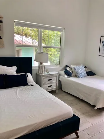 $3,600 | 2362 Southwest 18th Avenue, Fort Lauderdale, FL 33315