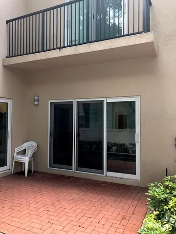 $3,600 | 2362 Southwest 18th Avenue, Fort Lauderdale, FL 33315