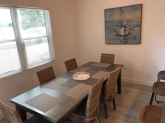 $3,600 | 2362 Southwest 18th Avenue, Fort Lauderdale, FL 33315