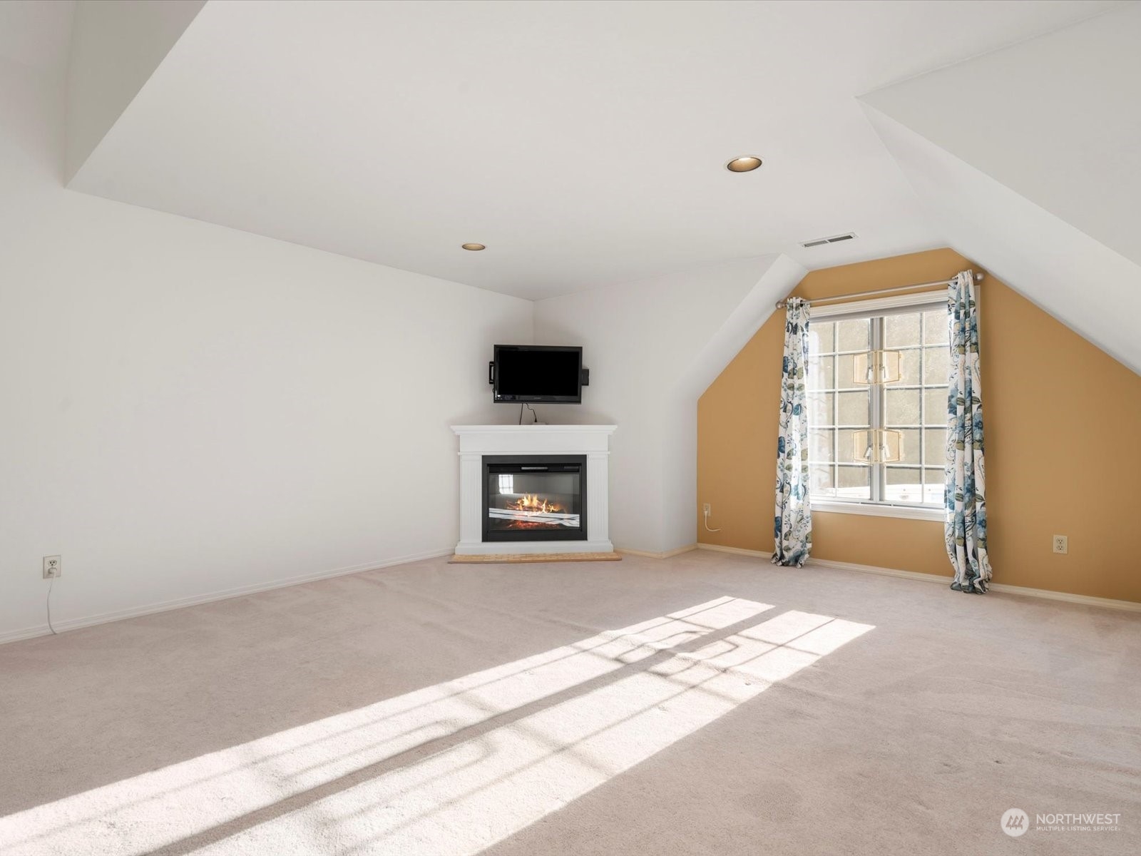 1010 Southwest 335th Street Federal Way, WA 98023 - Photo 21 of 39