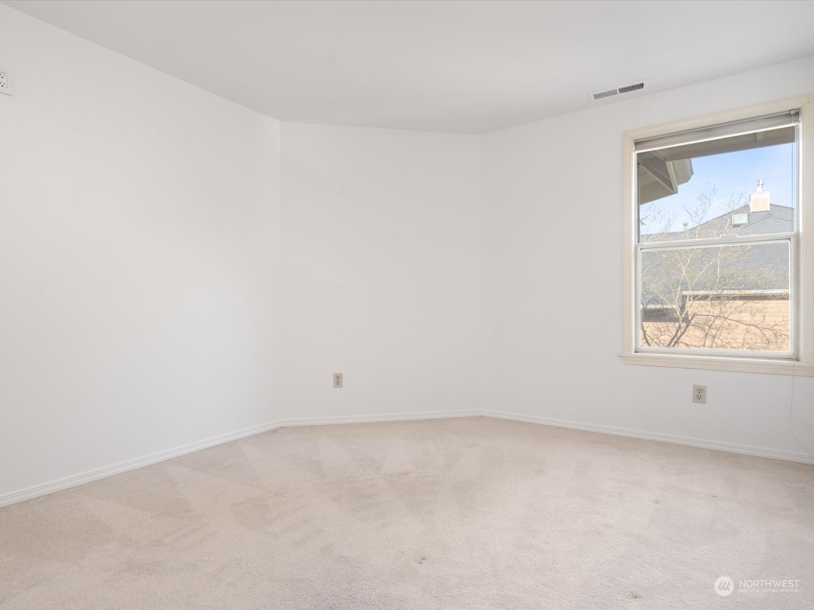 1010 Southwest 335th Street Federal Way, WA 98023 - Photo 31 of 39