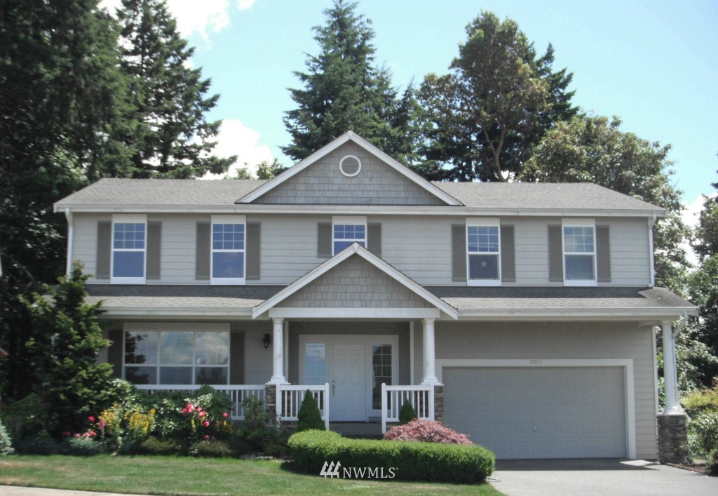 2027 Northeast 32nd Street Renton, WA 98056 - Photo 1 of 12