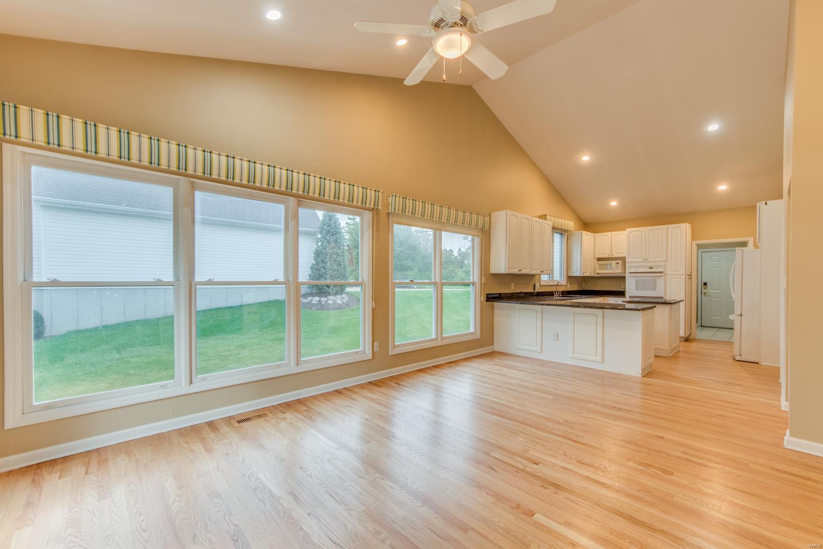 1669 Carman Road Ballwin, MO 63021 - Photo 20 of 86 Gallery Image 20