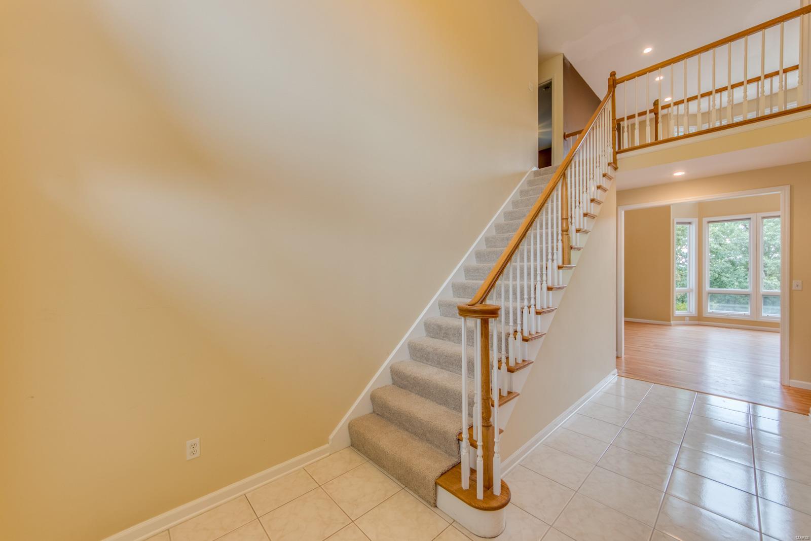 1669 Carman Road Ballwin, MO 63021 - Photo 3 of 86 Gallery Image 3
