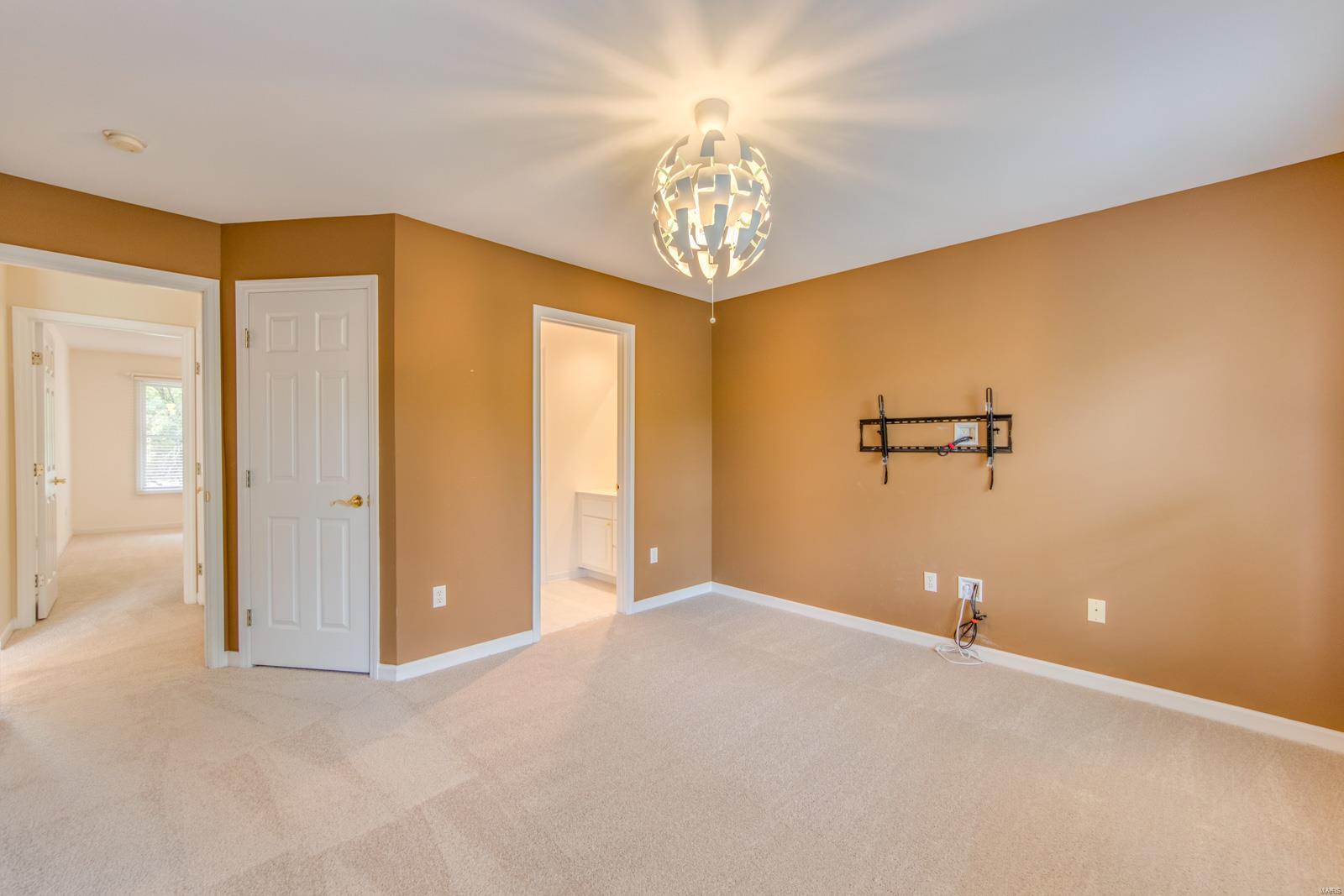 1669 Carman Road Ballwin, MO 63021 - Photo 44 of 86 Gallery Image 44