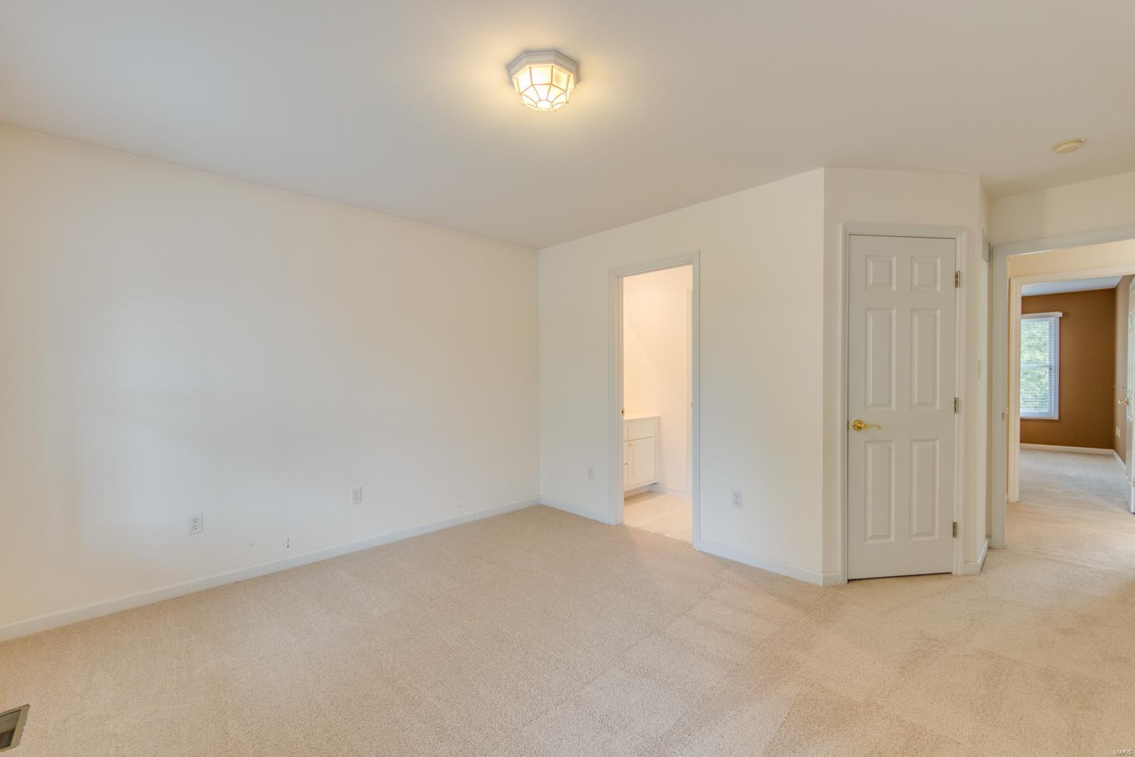 1669 Carman Road Ballwin, MO 63021 - Photo 49 of 86 Gallery Image 49