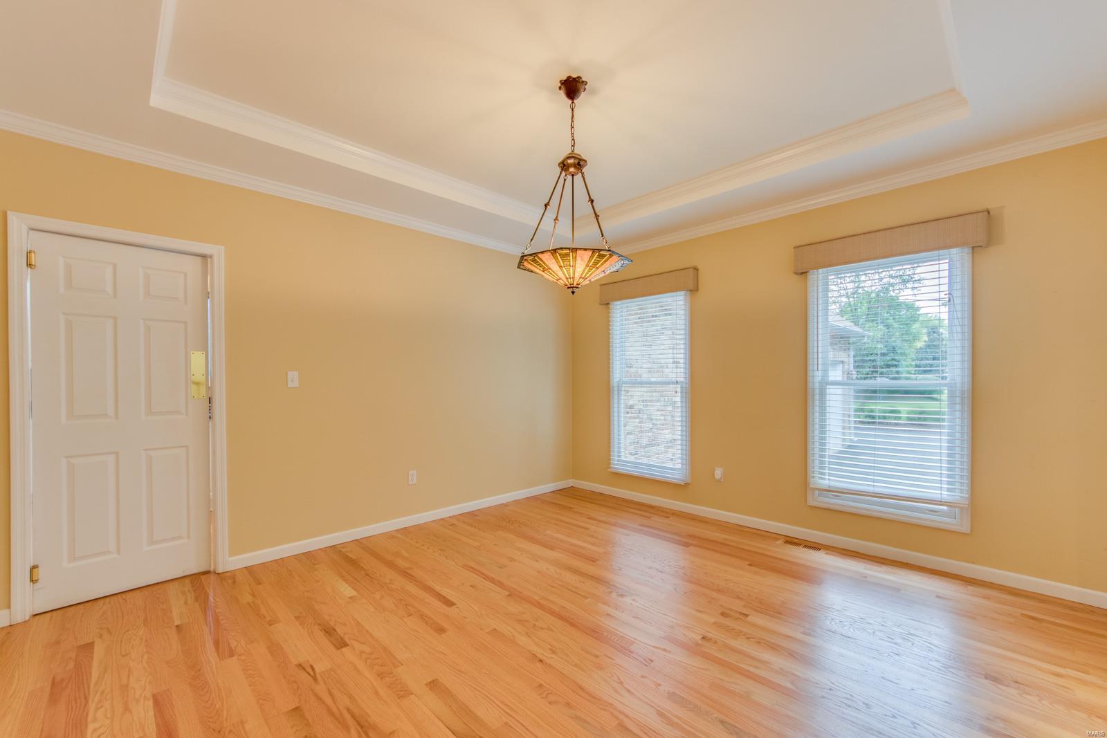 1669 Carman Road Ballwin, MO 63021 - Photo 8 of 86 Gallery Image 8