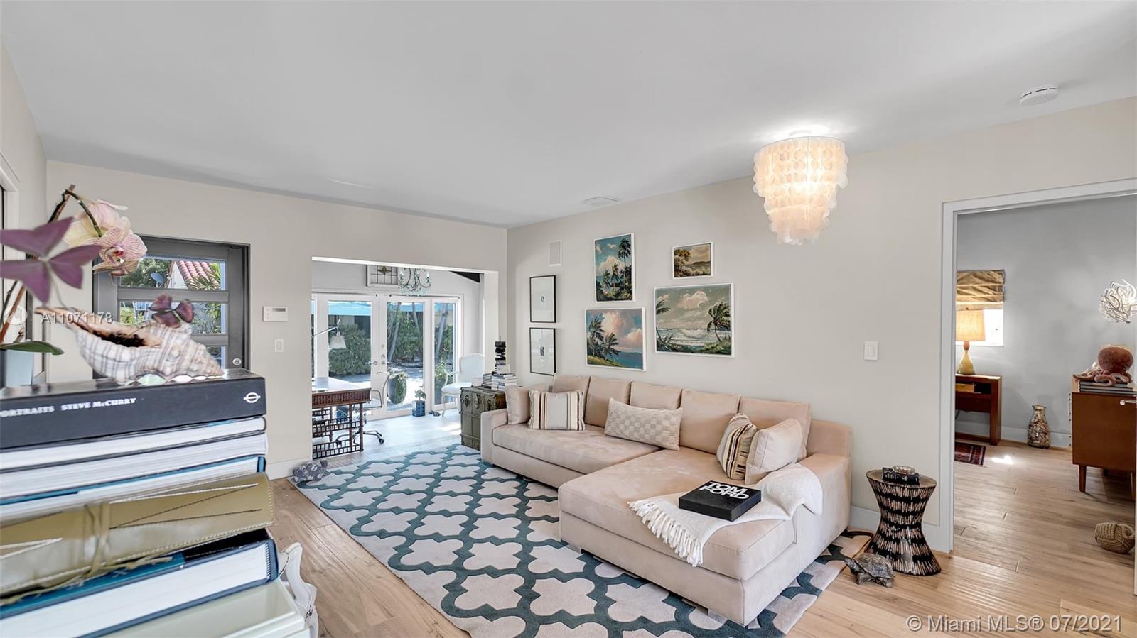 4 Farrey Lane Miami Beach, FL 33139 - Photo 2 of 14