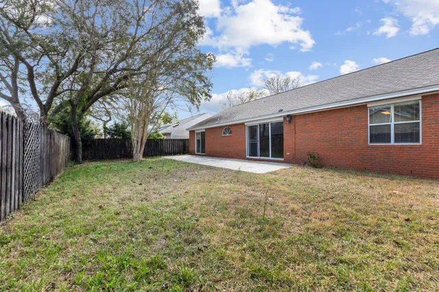 $2,025 | 1569 Meadowbrook Court, Niceville, FL 32578