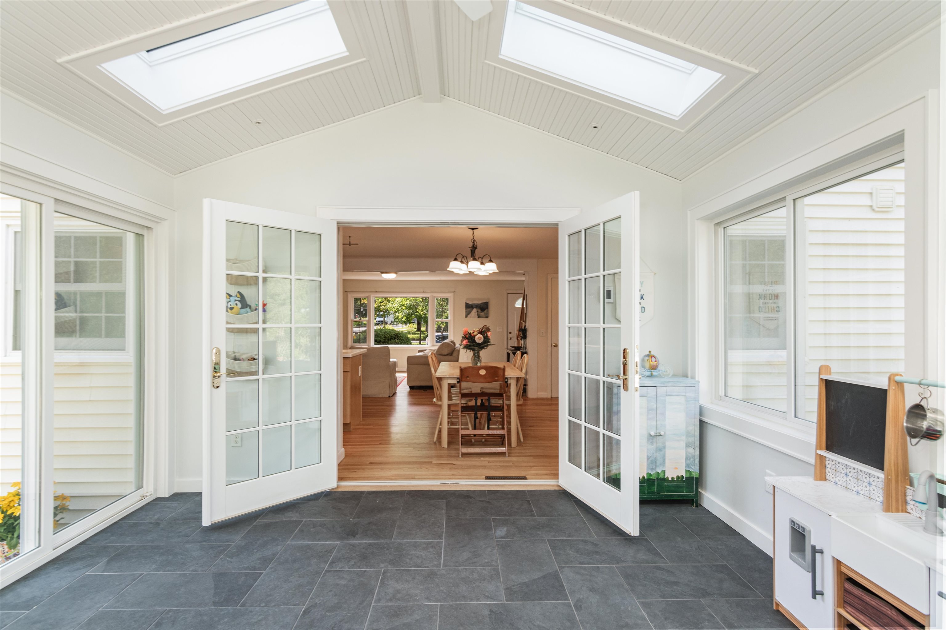 55 Case Parkway Burlington, VT 05401 - Photo 14 of 56