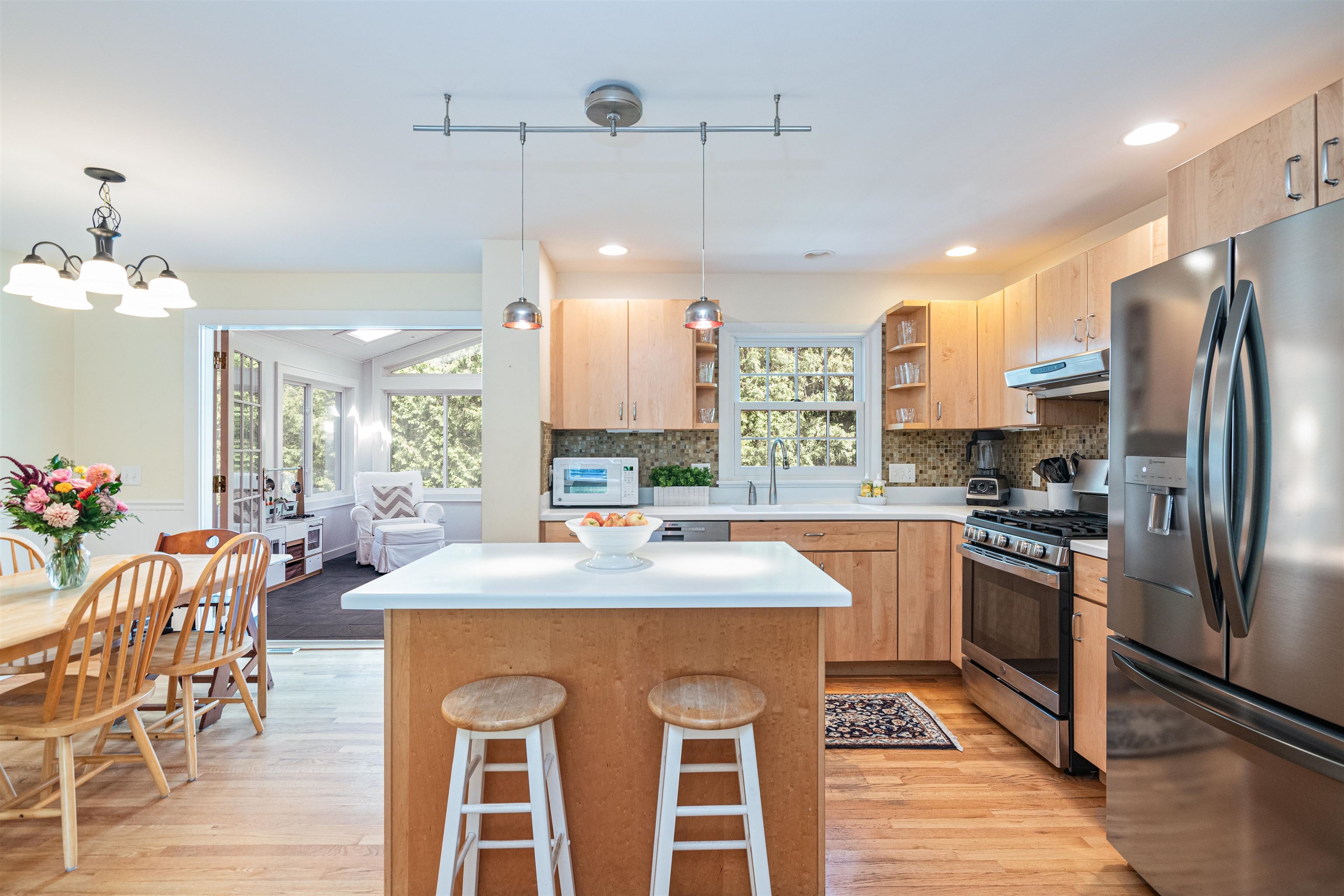 55 Case Parkway Burlington, VT 05401 - Photo 4 of 56