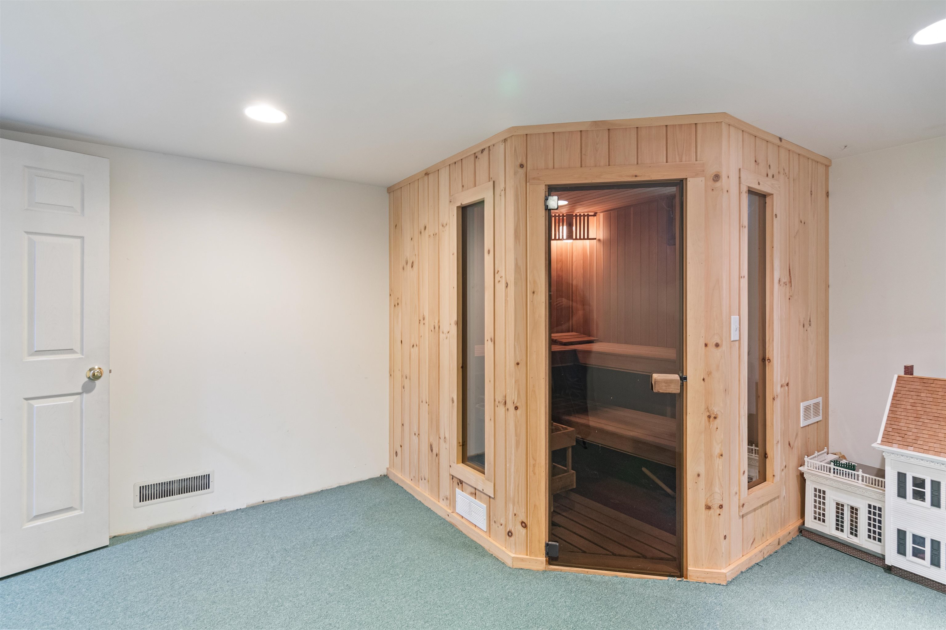 55 Case Parkway Burlington, VT 05401 - Photo 43 of 56