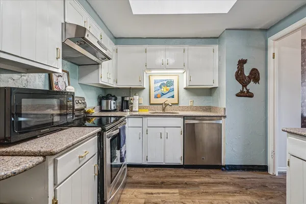 $112,000 | 475 North Highland Street, Unit 7L, Memphis, TN 38122