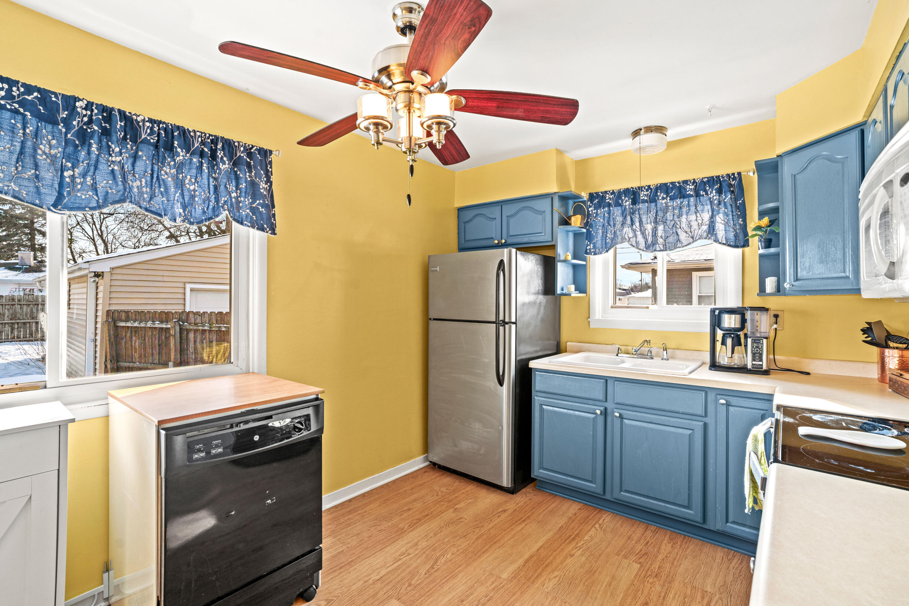 8421 17th Avenue Kenosha, WI 53143 - Photo 7 of 33 DSC07503