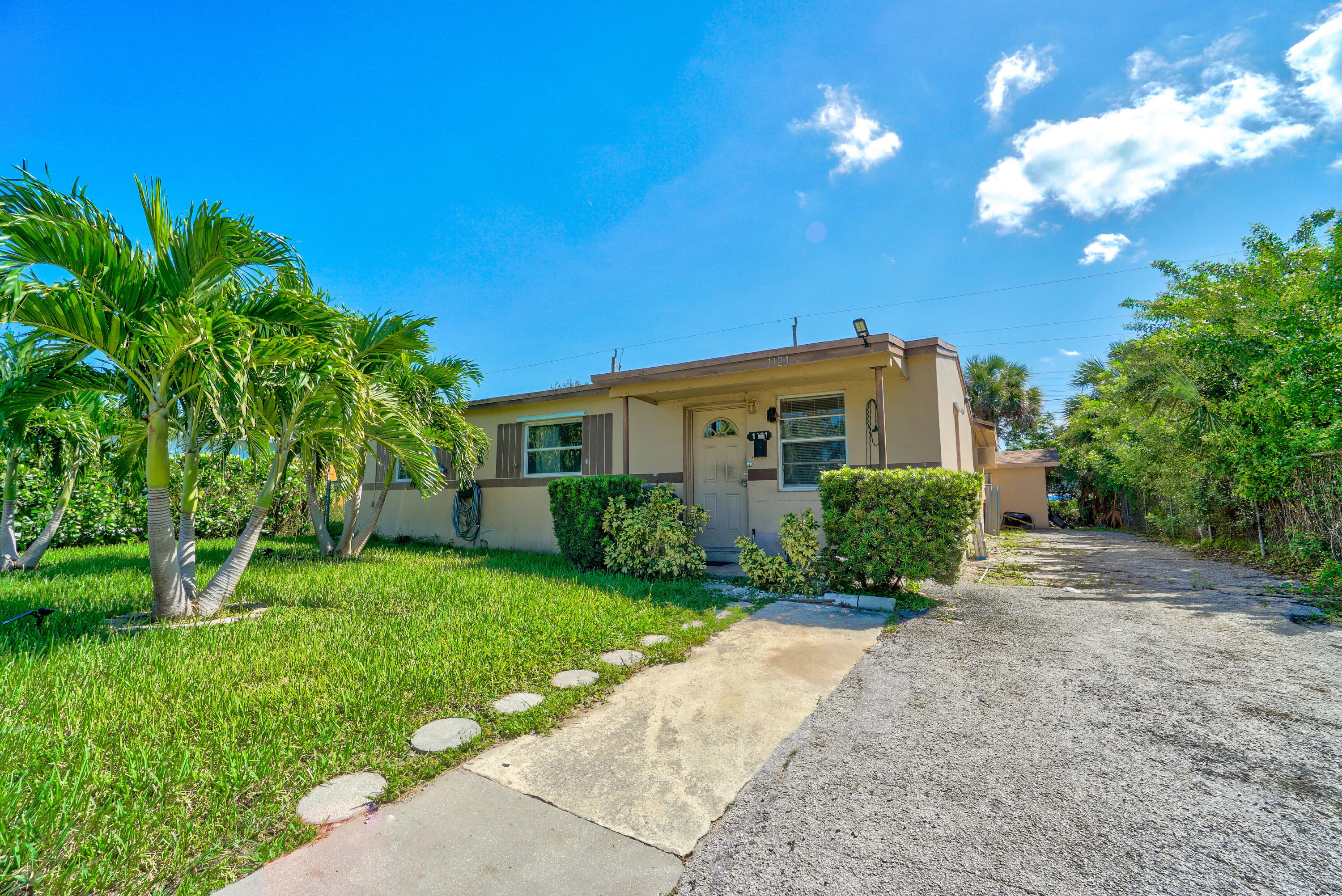 1121 West 2nd Street Riviera Beach, FL 33404 - Photo 1 of 30 1121W2ndStreet(2)