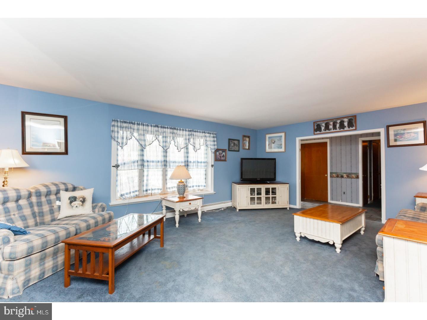 407 Ridge Avenue Kennett Square, PA 19348 - Photo 2 of 20 Living Room