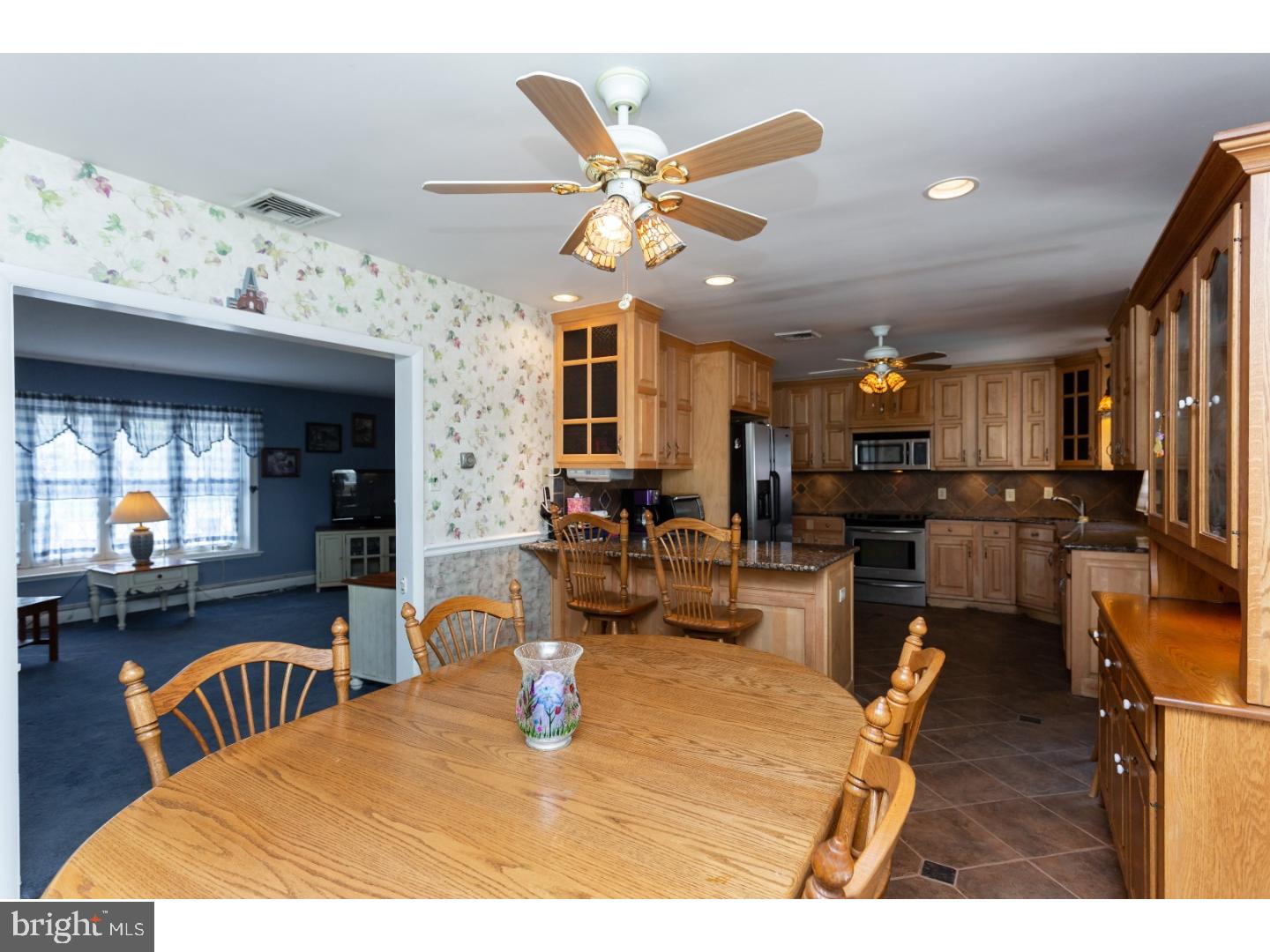 407 Ridge Avenue Kennett Square, PA 19348 - Photo 6 of 20 Gallery Image 6