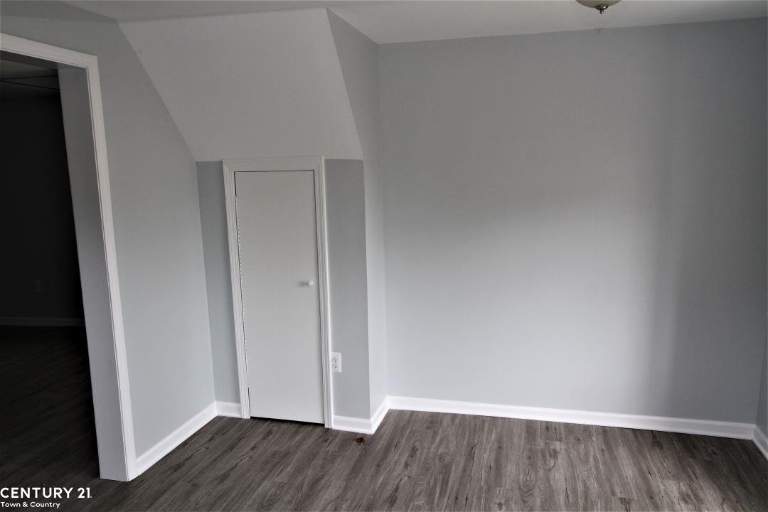83 Rathbone Street, Unit 24 DON STREET Mount Clemens, MI 48043 - Photo 5 of 29 Gallery Image 5
