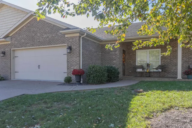 $249,900 | 4839 Paddock Drive, Evansville, IN 47715