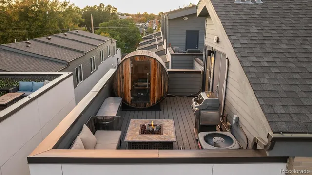 a view of deck and patio