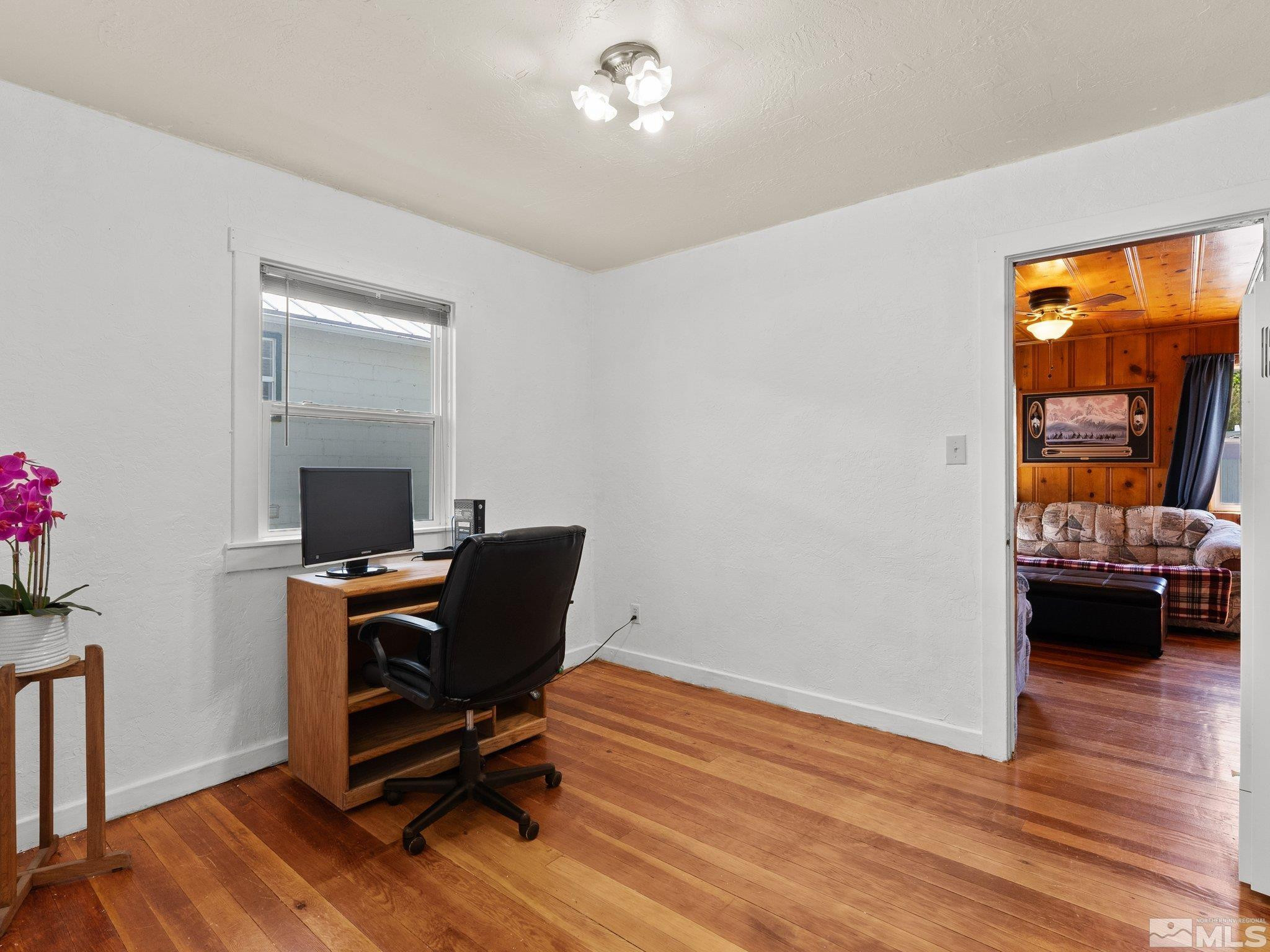 305 North Roop Street Carson City, NV 89701 - Photo 10 of 14 Photo 10