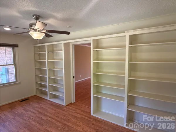 $2,300 | 1131 Kendrick Road, Gastonia, NC 28056