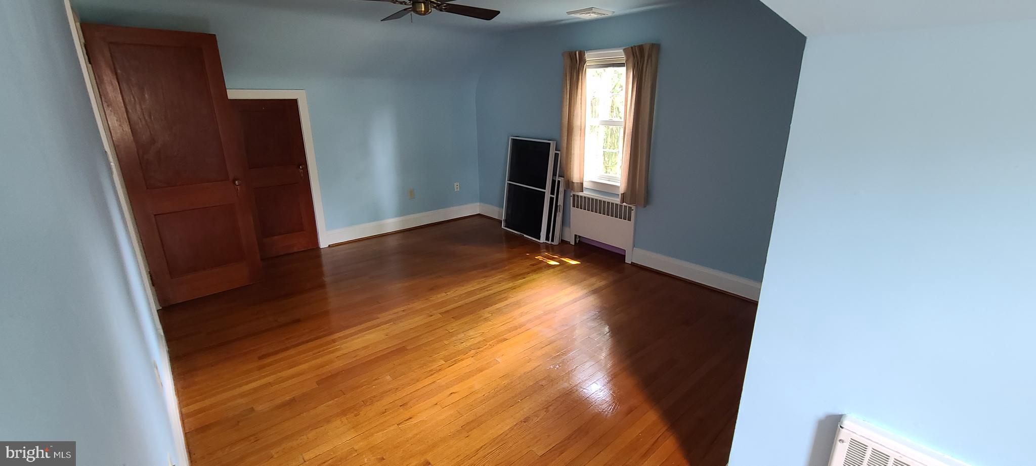 25 Dunmore Road Baltimore, MD 21228 - Photo 14 of 26