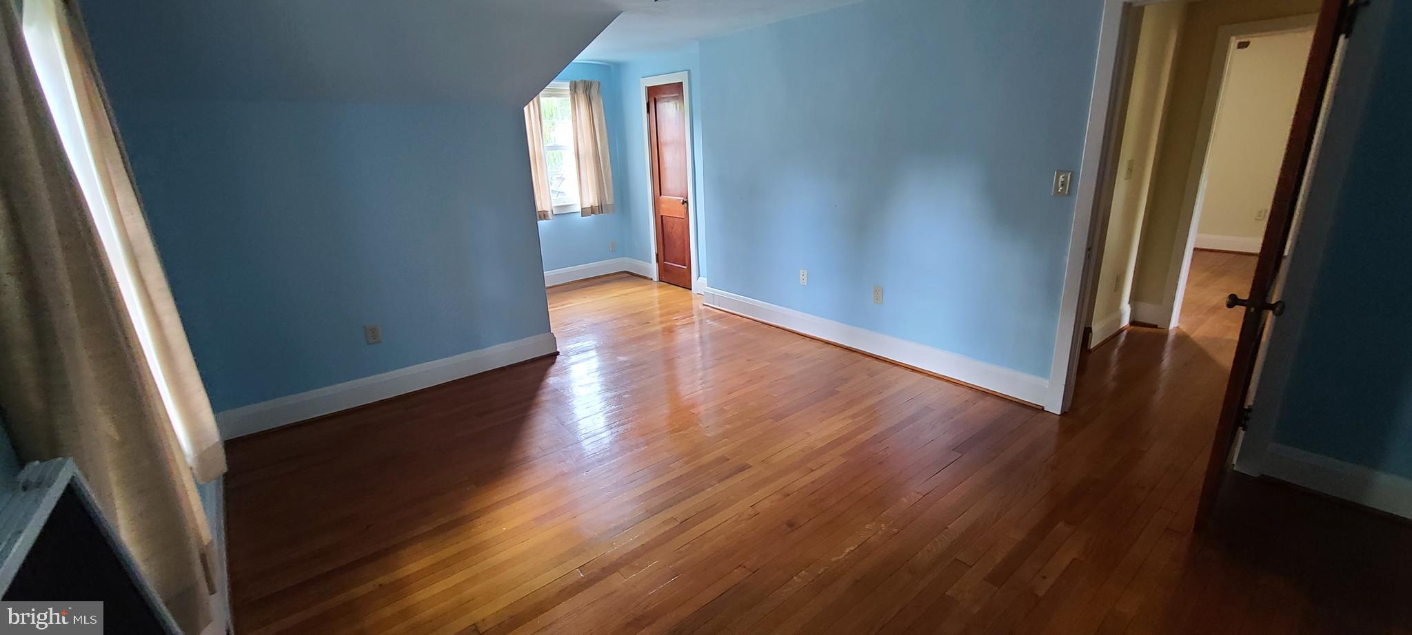 25 Dunmore Road Baltimore, MD 21228 - Photo 15 of 26