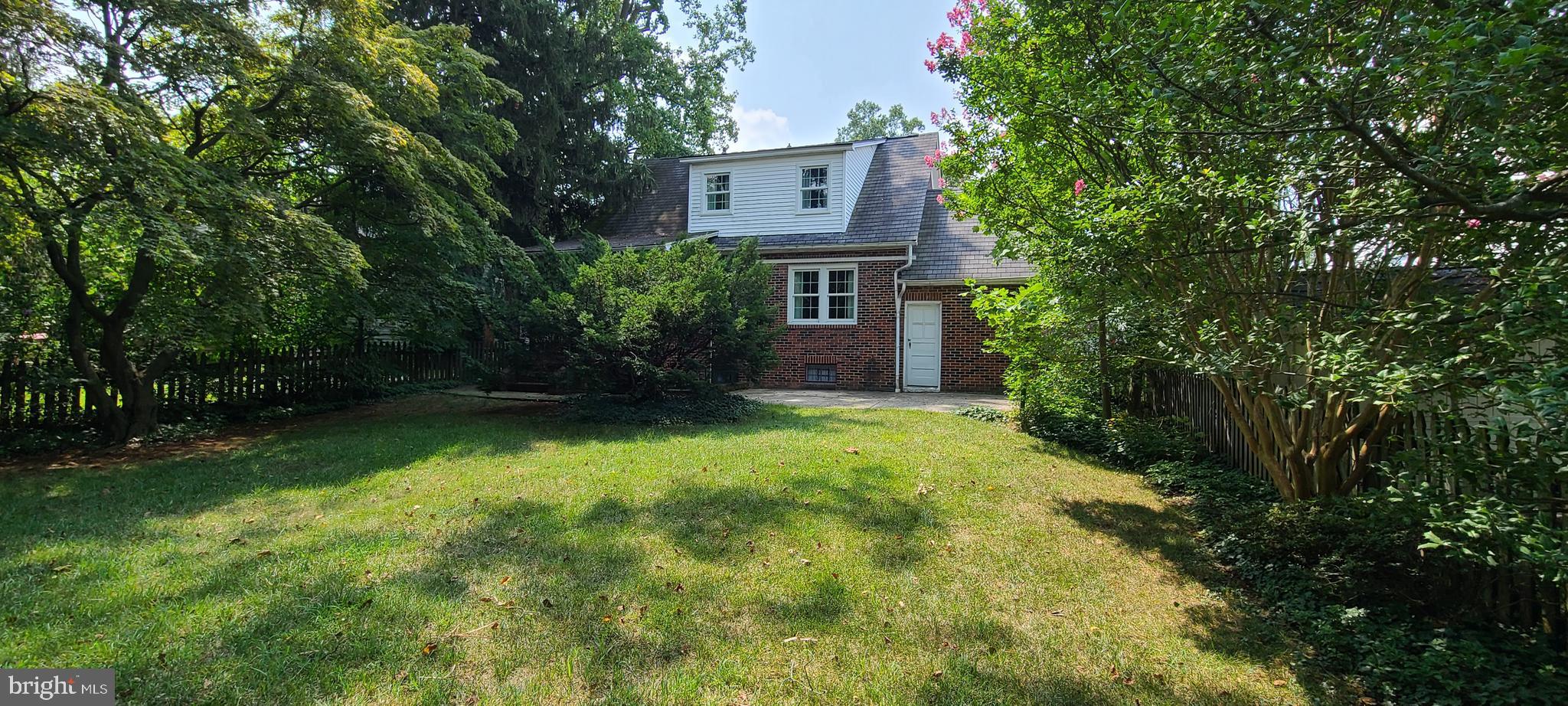 25 Dunmore Road Baltimore, MD 21228 - Photo 24 of 26