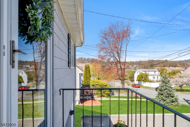 58 Phyllis Road West Orange, NJ 07052 - Photo 21 of 23