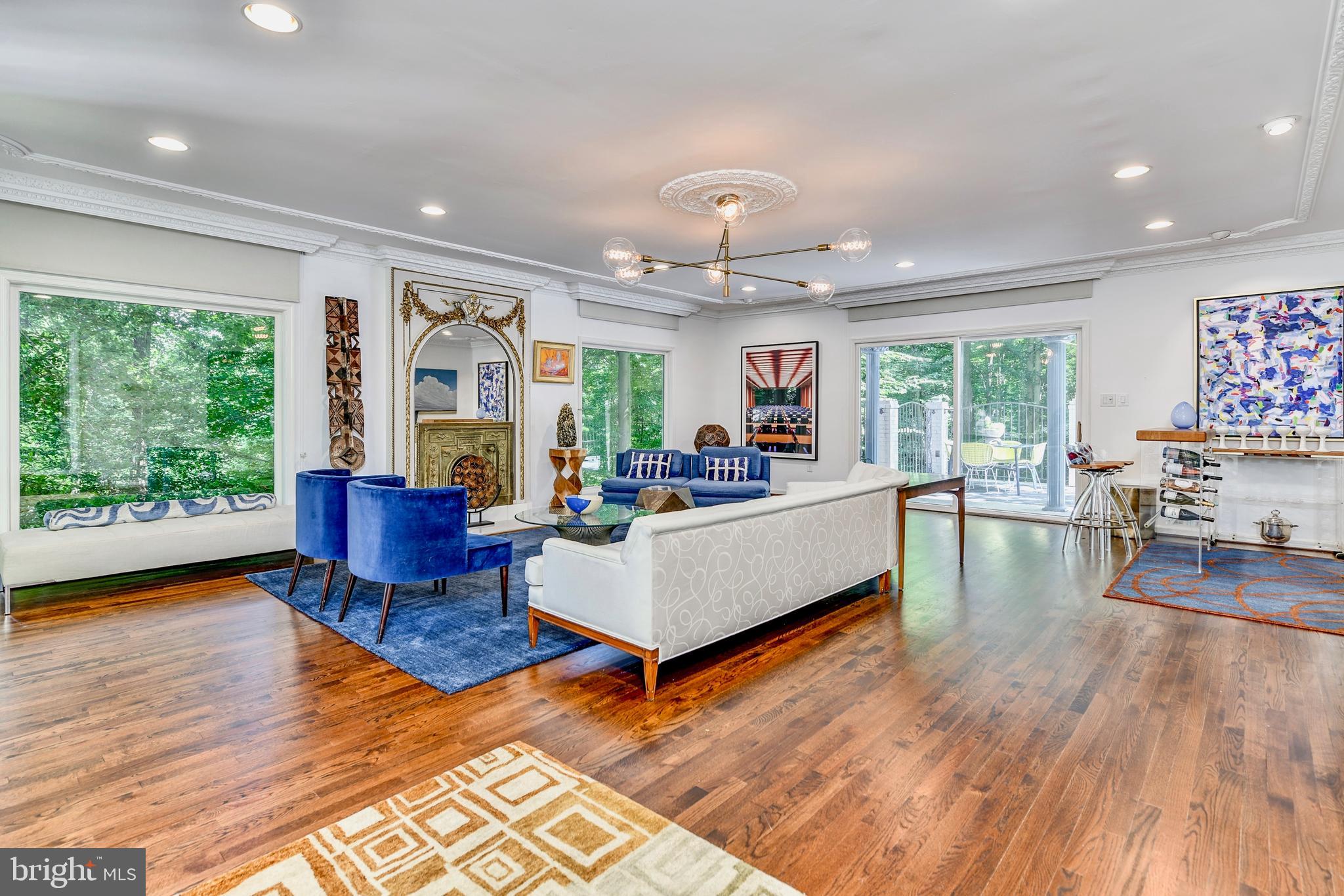 627 Potomac River Road McLean, VA 22102 - Photo 6 of 89