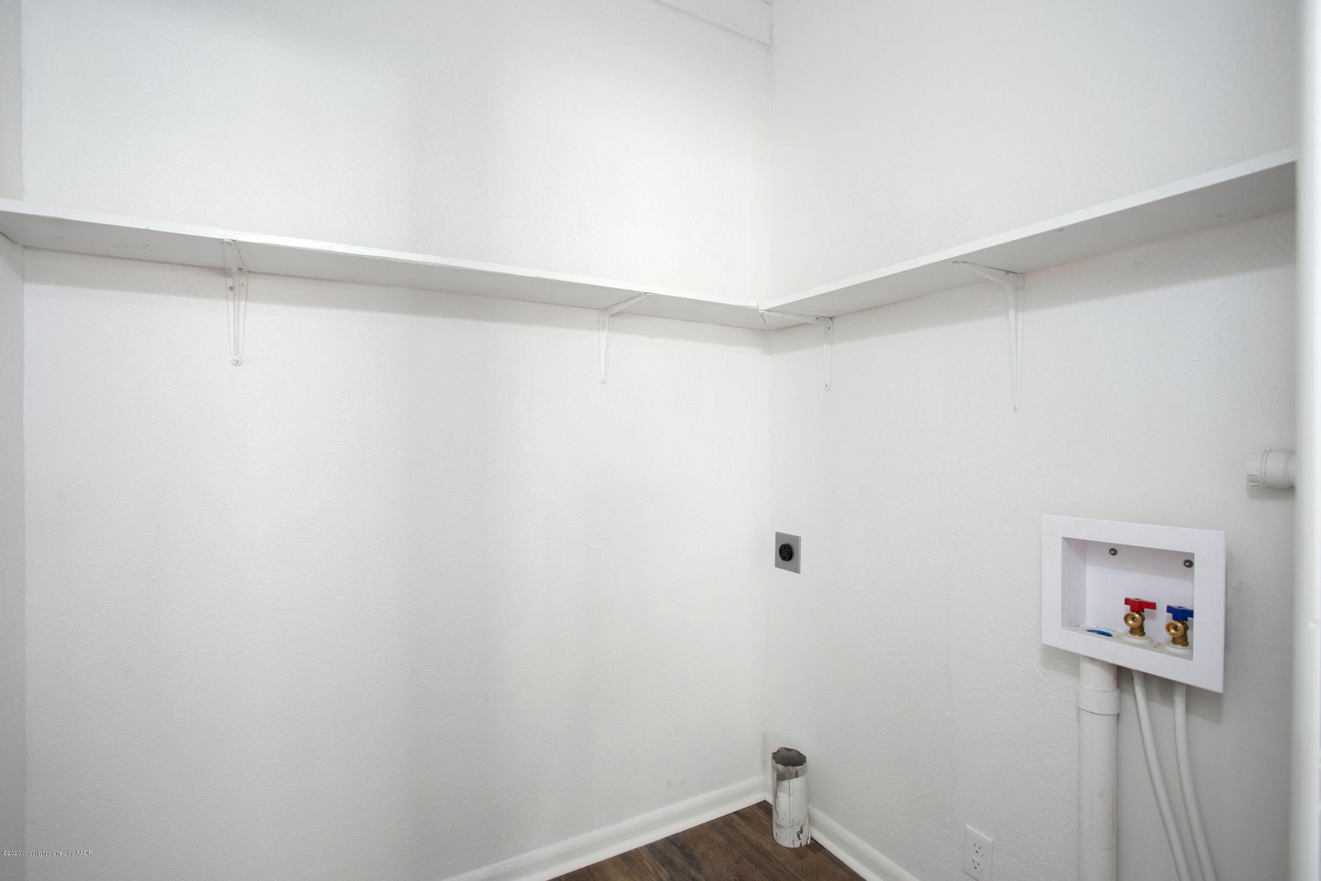 4408 South Travis Street Amarillo, TX 79110 - Photo 9 of 25 a view of small space