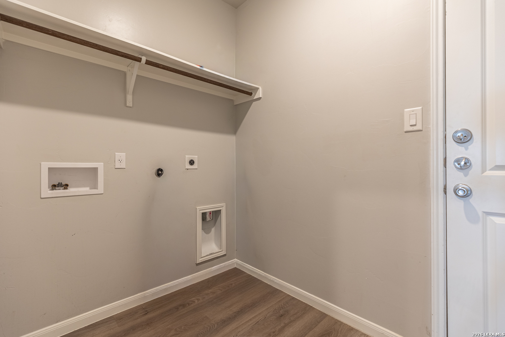 3923 Ivy Path St. Hedwig, TX 78152 - Photo 26 of 32 a view of an empty room