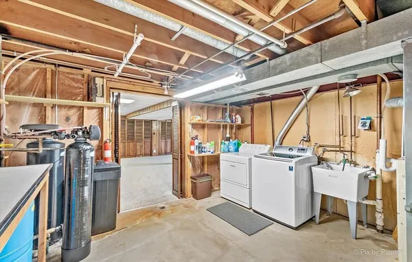$3,500 | 11251 158th Street, Orland Park, IL 60467