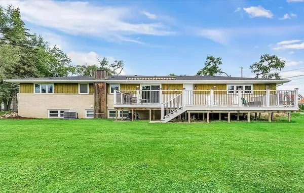 $3,500 | 11251 158th Street, Orland Park, IL 60467