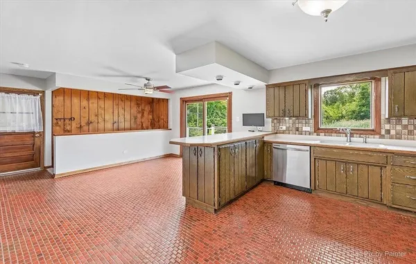 $3,500 | 11251 158th Street, Orland Park, IL 60467