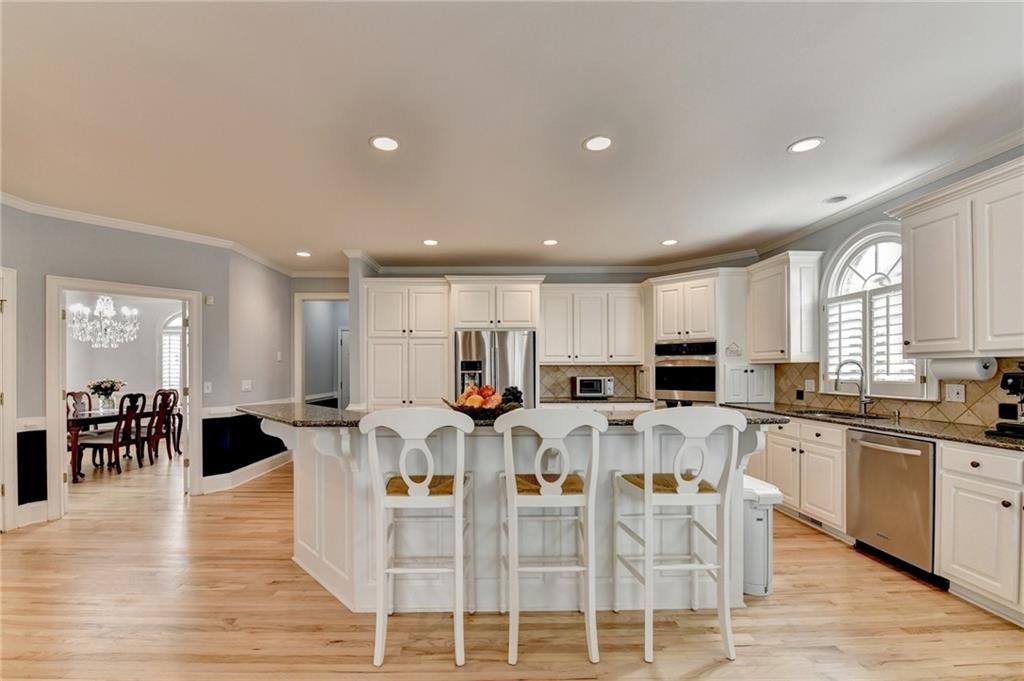 195 Stoney Ridge Drive Alpharetta, GA 30022 - Photo 13 of 63