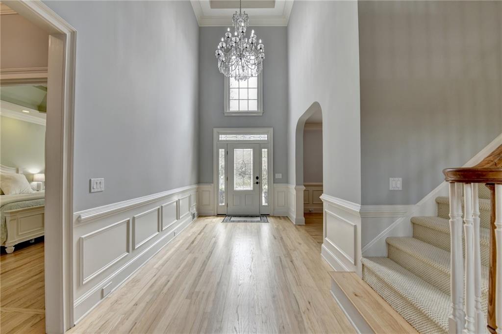 195 Stoney Ridge Drive Alpharetta, GA 30022 - Photo 2 of 63