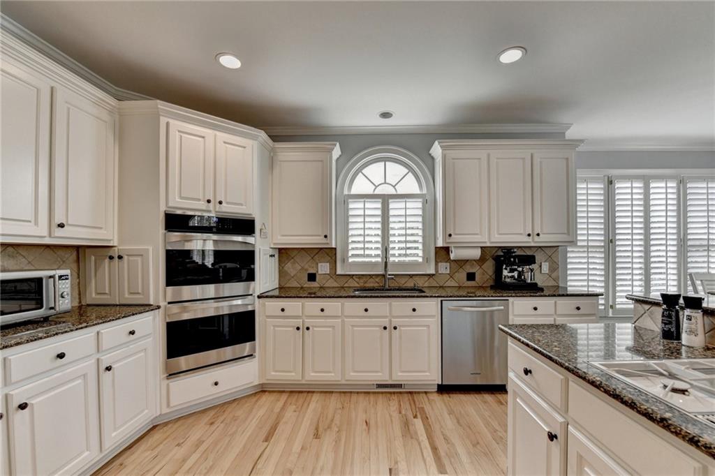 195 Stoney Ridge Drive Alpharetta, GA 30022 - Photo 10 of 63