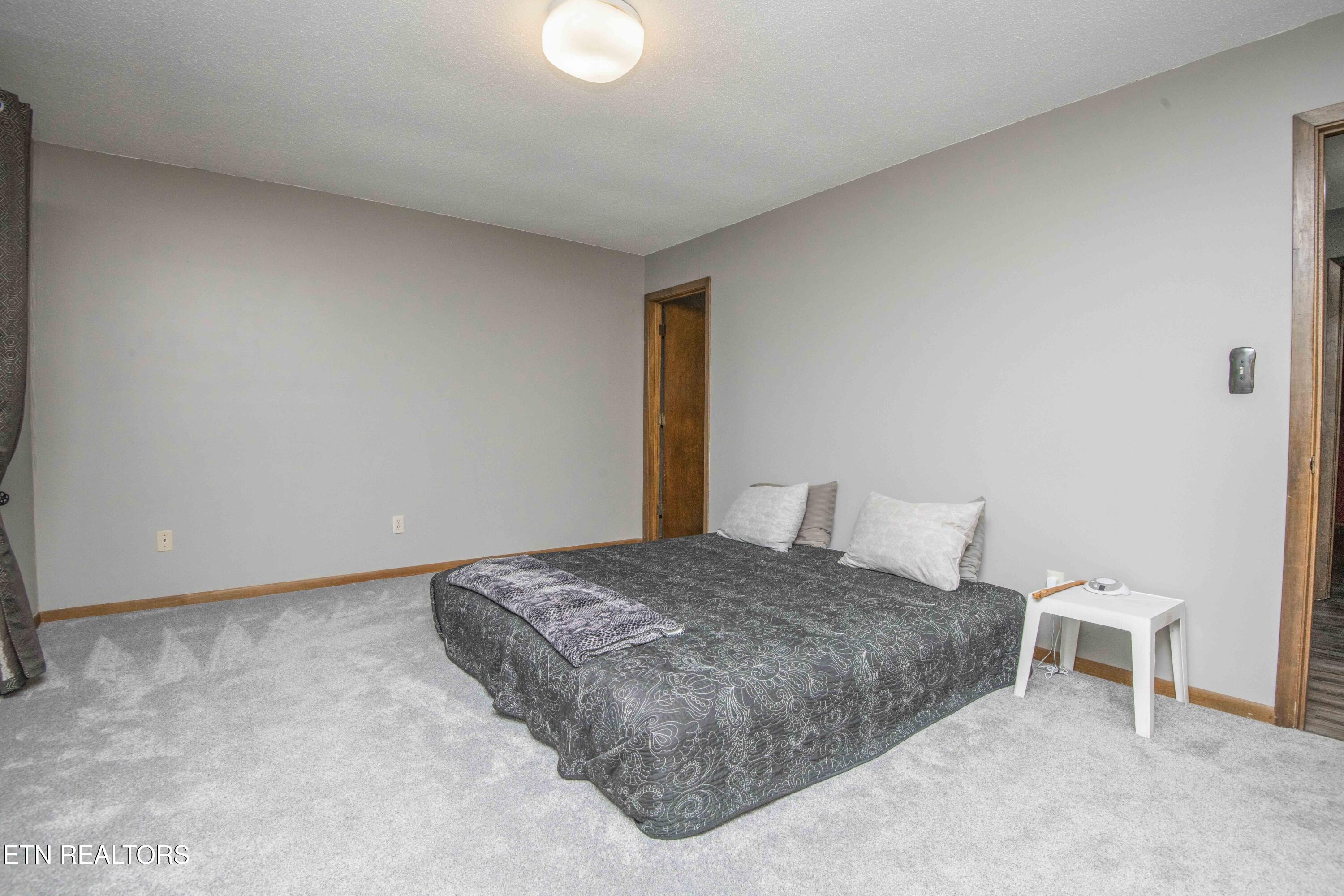 116 Stair Lane Clinton, TN 37716 - Photo 20 of 43 second bed 2_1
