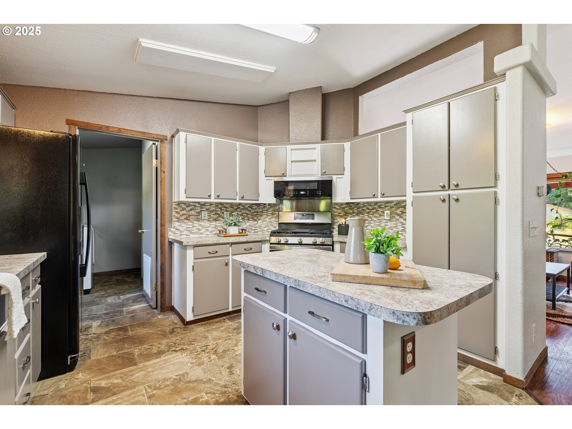 52 Coats Road Carson, WA 98610 - Photo 18 of 39