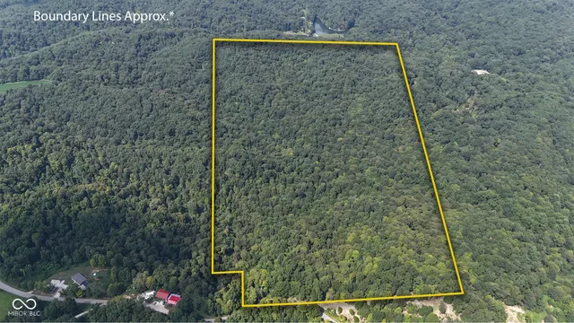 $360,000 | 8000 West County Road 225 South, Medora, IN 47260