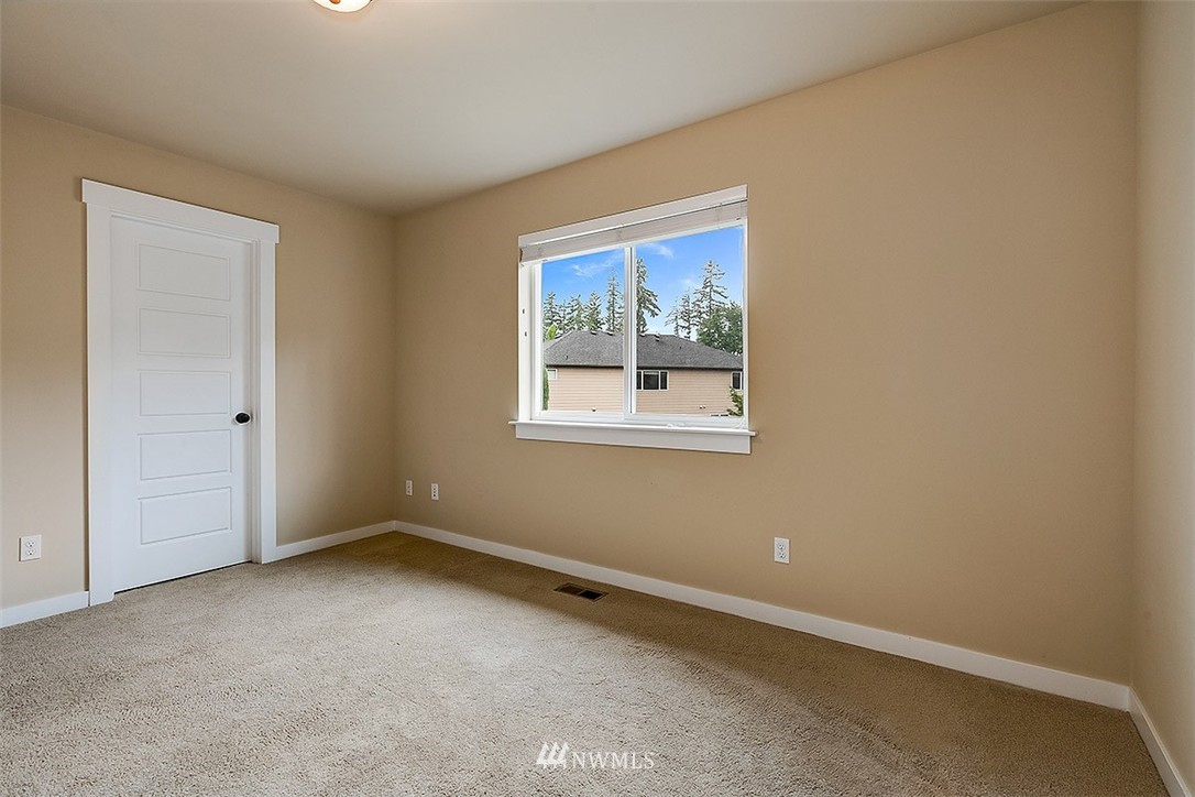 21620 32nd Avenue Southeast Bothell, WA 98021 - Photo 14 of 16