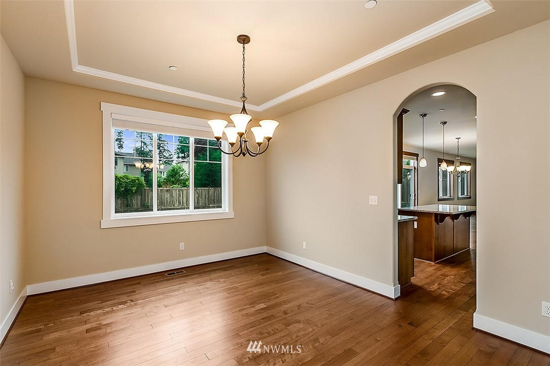 21620 32nd Avenue Southeast Bothell, WA 98021 - Photo 4 of 16