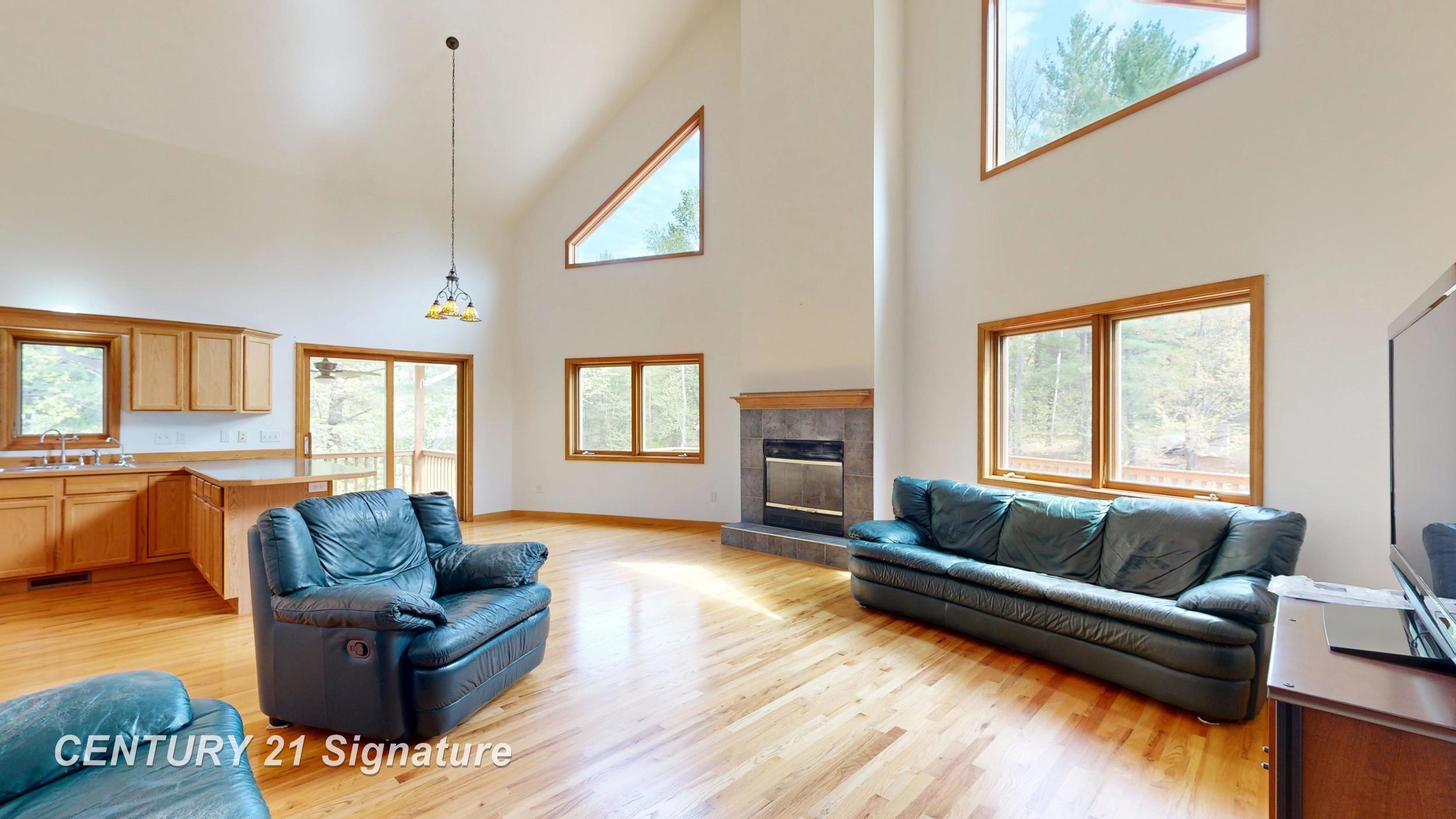 1724 Middle Point Drive Alger, MI 48610 - Photo 6 of 53