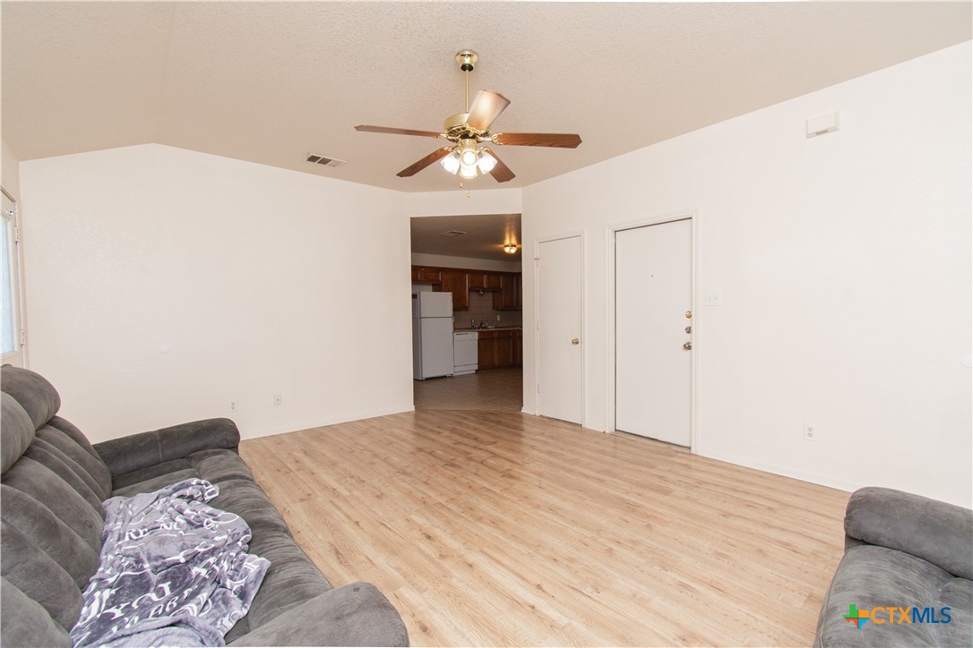 609 Bermuda, Unit A Copperas Cove, TX 76522 - Photo 3 of 17