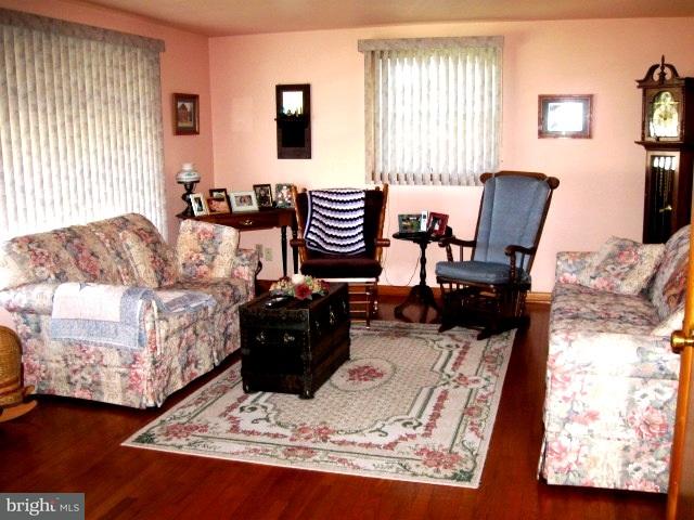 331 George Street Hanover, PA 17331 - Photo 2 of 9 Gallery Image 2