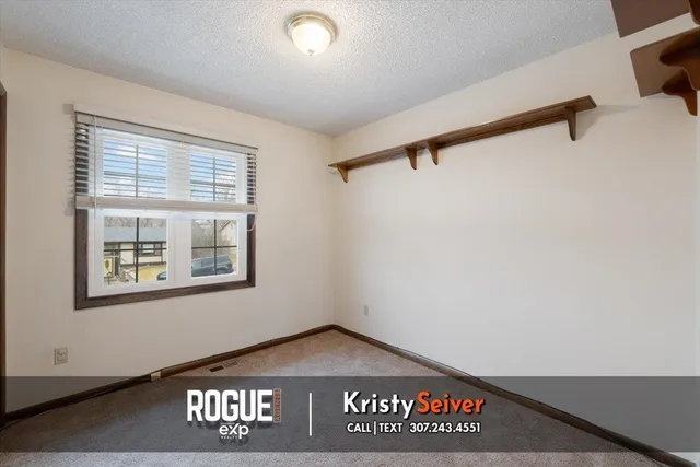 $330,000 | 3600 Navarre Road, Casper, WY 82604